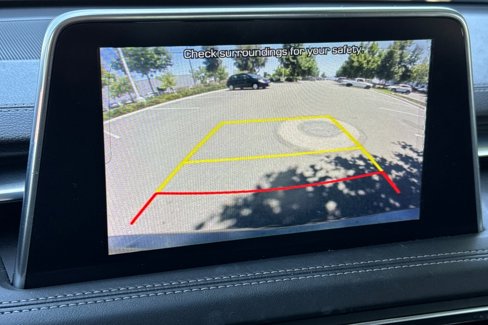 Used 2019 Genesis G70 2.0T Advanced image 21