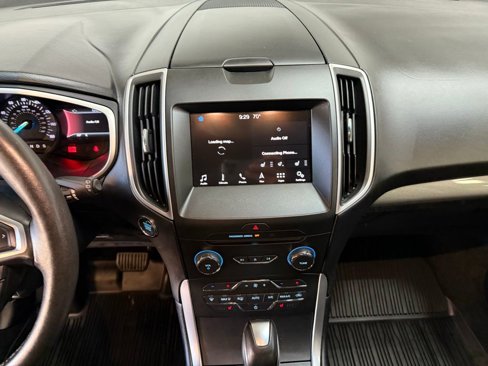 Used 2018 Ford Edge SEL w/ Equipment Group 201A image 37