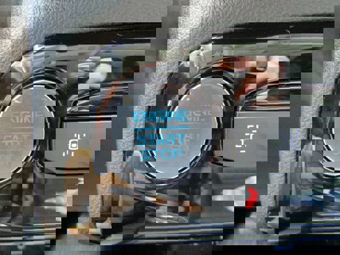 Certified 2023 Ford Escape Platinum image 30