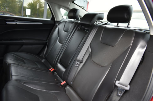 Used 2015 Ford Fusion Titanium image 27
