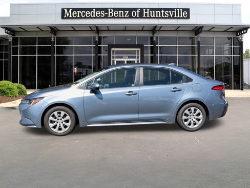 Used 2022 Toyota Corolla LE image 6