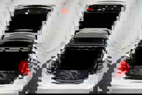 Used 2015 Mercedes-Benz E 350 Sedan image 26