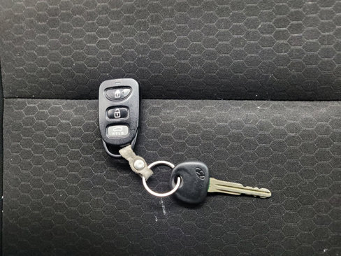 Used 2019 Hyundai Elantra SE w/ Cargo Package image 32