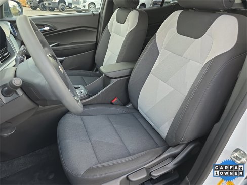 Used 2025 Chevrolet Trax LS w/ Driver Confidence Package image 14
