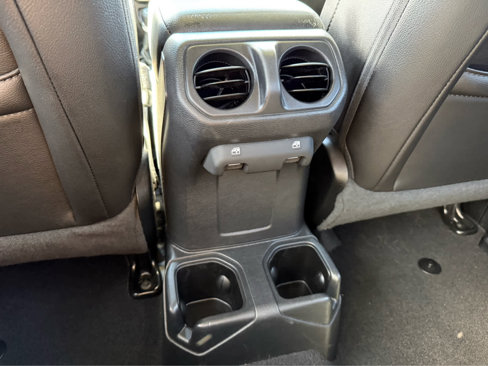 Used 2021 Jeep Gladiator Sport image 25