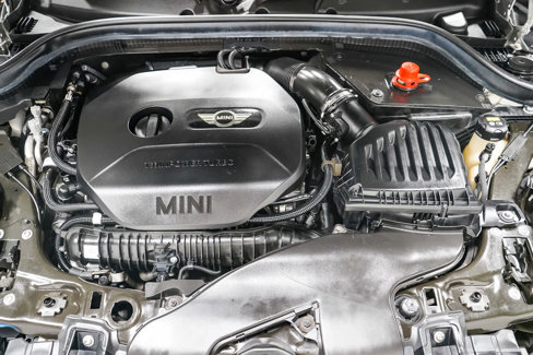 Used 2019 MINI Cooper S w/ Premium Package image 30