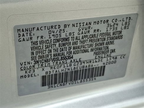 New 2025 Nissan Versa SR w/ Trunk Package image 20
