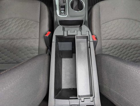 Used 2018 Chevrolet Equinox LT image 19