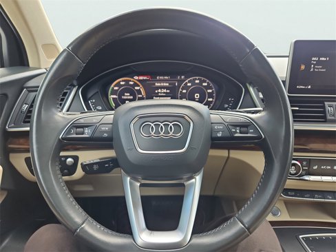 Used 2020 Audi Q5 e Prestige w/ Prestige Package image 34