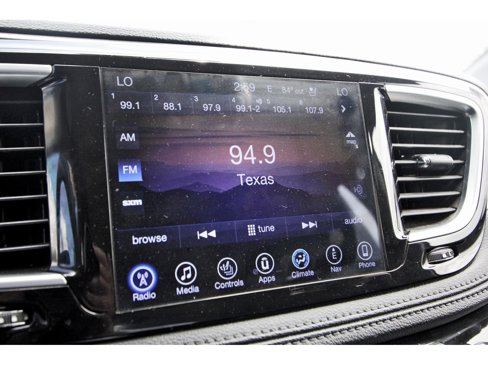 Used 2017 Chrysler Pacifica Limited image 20