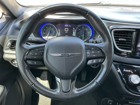 Used 2019 Chrysler Pacifica Touring-L Plus w/ Advanced Safetytec Group image 51