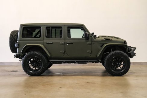 Used 2024 Jeep Wrangler Unlimited Sport image 30