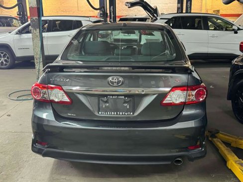 Used 2013 Toyota Corolla S w/ Premium Pkg image 5