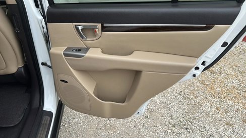 Used 2011 Hyundai Santa Fe Limited image 12