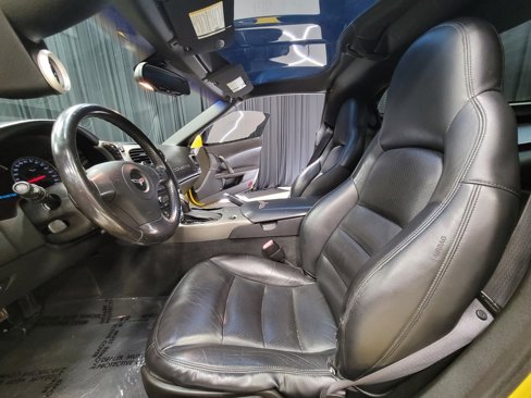 Used 2007 Chevrolet Corvette Coupe w/ Preferred Equipment Group image 21