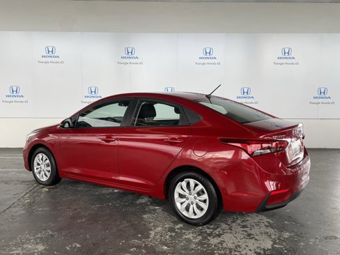 Used 2019 Hyundai Accent SE image 3