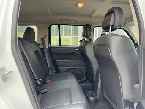 Used 2016 Jeep Patriot Sport w/ Power Value Group image 13