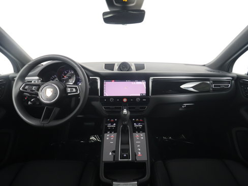 New 2025 Porsche Macan image 13