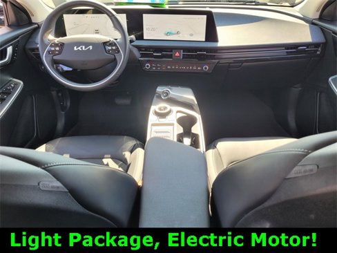 Used 2024 Kia EV6 Light image 13