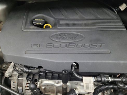 Used 2017 Ford Escape Titanium image 30