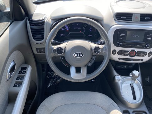 Used 2018 Kia Soul EV-e image 14