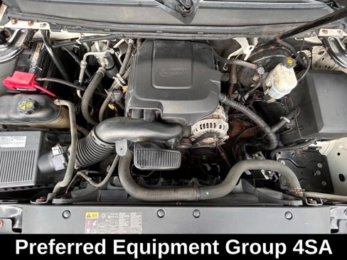 Used 2011 GMC Yukon SLT w/ SLT-2 Equipment Package image 14