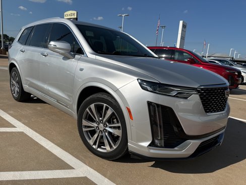 Used 2020 Cadillac XT6 Premium Luxury image 2