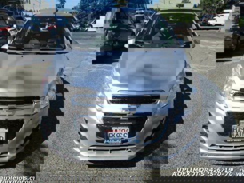 Used 2014 Chevrolet Spark LT image 2