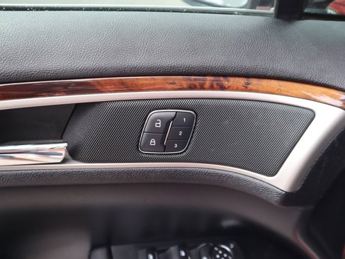 Used 2016 Lincoln MKZ image 20