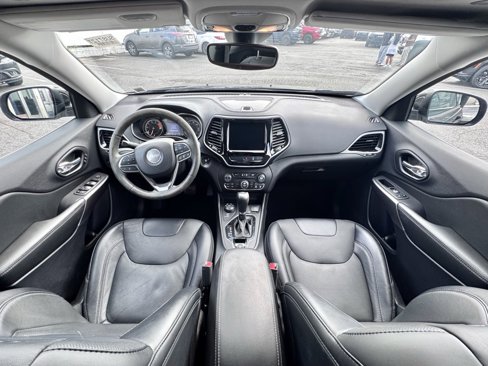 Certified 2022 Jeep Cherokee Limited w/ Mopar Interior Package image 10