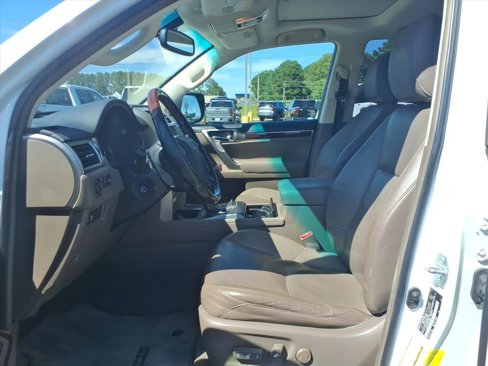 Used 2017 Lexus GX 460 Premium image 16