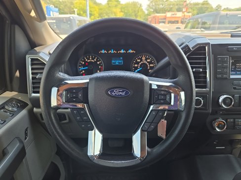 Used 2017 Ford F150 XLT image 21