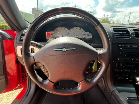 Used 2002 Ford Thunderbird image 25