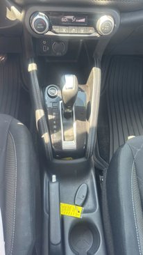 Used 2020 Nissan Kicks SV image 20