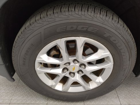 Used 2019 Chevrolet Traverse LT image 31