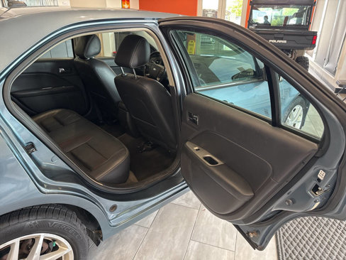Used 2011 Ford Fusion SEL w/ 302A Rapid Spec Order Code image 34