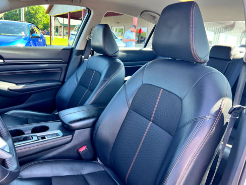 Used 2021 Nissan Altima 2.5 SR image 11