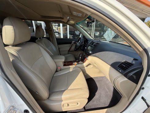 Used 2011 Toyota Highlander Limited image 11