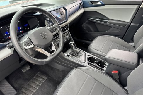 Used 2022 Volkswagen Taos SE image 10