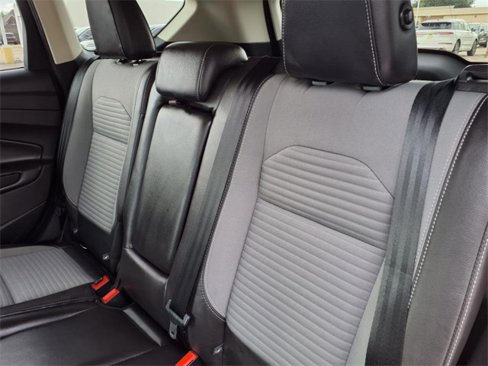 Used 2017 Ford Escape Titanium image 8
