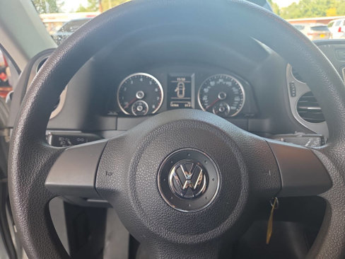 Used 2017 Volkswagen Tiguan Limited image 9