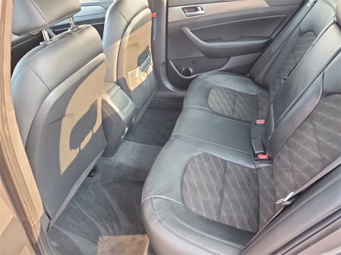 Used 2018 Hyundai Sonata Sport image 10