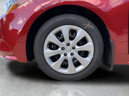 New 2025 Toyota Corolla LE image 32