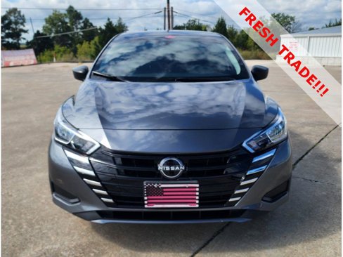Used 2023 Nissan Versa S w/ S Plus Package image 1