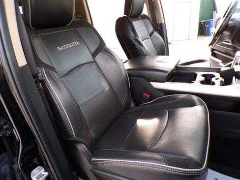 Used 2019 RAM 2500 Laramie image 24