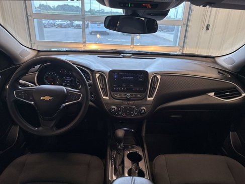 Used 2024 Chevrolet Malibu LT image 23
