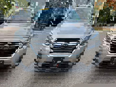 Used 2019 Subaru Outback 3.6R Limited image 3