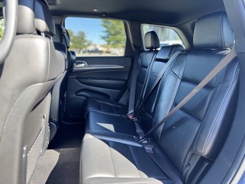Used 2020 Jeep Grand Cherokee Limited image 26