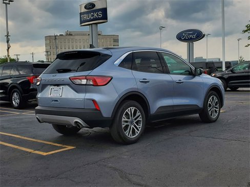 Used 2022 Ford Escape SEL image 4