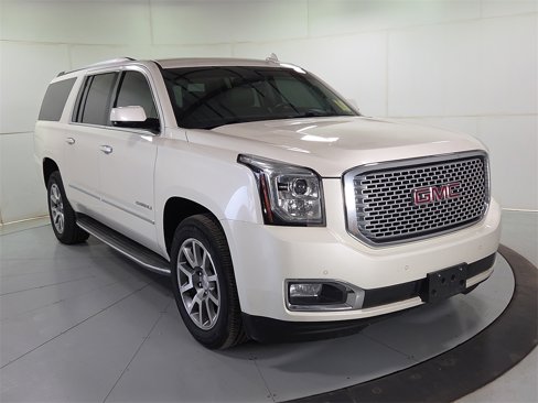 Used 2015 GMC Yukon XL Denali w/ Open Road Package image 1